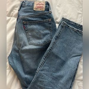 Levi’s women’s jeans